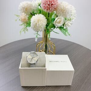 Michael Kors MK2793 Charley Silver Watch